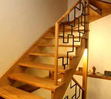 Mediniai laiptai - Modelis 15